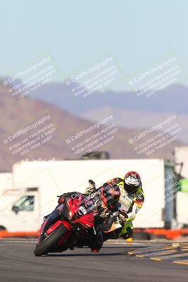 media/Dec-05-2024-Racers Edge (Thu) [[e102e0690b]]/3-B Group/Session 5 (Turn 16)/